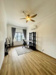 Frankel Estate (D15), Shop House #593637941